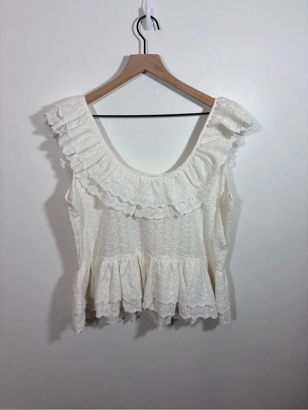 House of Harlow 1960 white eyelet tiered blouse top smocked back Large NWT